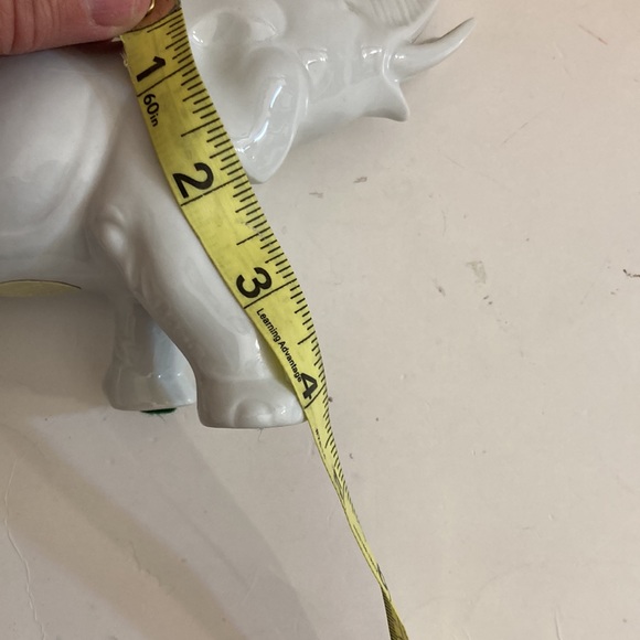 Vintage German Democratic Republic sticker white porcelain elephant - Picture 11 of 11